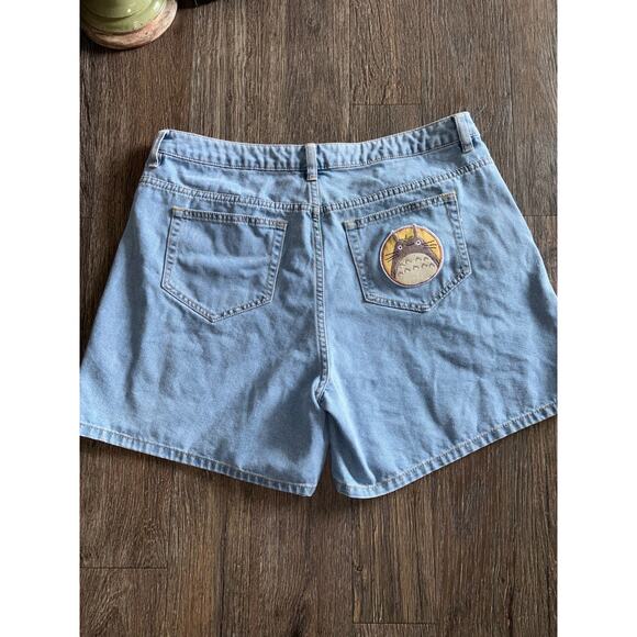 My Neighbor Totoro denim shorts great condition - Picture 8 of 9